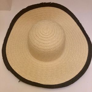 Floppy Beach Hat
